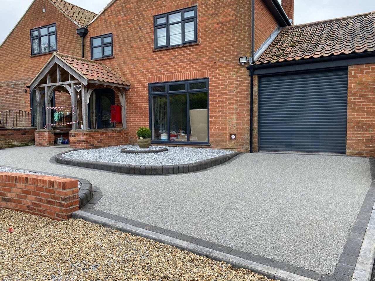 Resin Bound Driveway & Garden